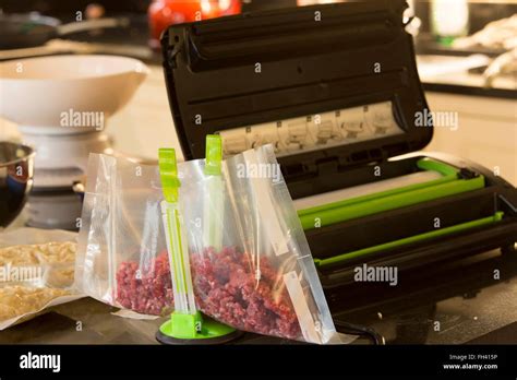 Plastic Bag Sealer Hi Res Stock Photography And Images Alamy