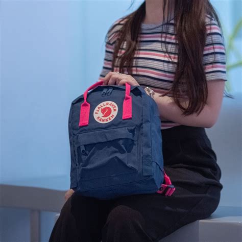 Fjallraven Kanken Mini Backpack 小背囊 香港行貨 Flaming Pink Navy Fjällräven