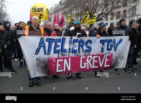 Environ Personnes Paris Selon Les Syndicats Sont Venus Dire