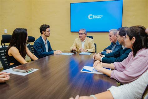 Compromiso por la alfabetización Catamarca rubricó convenio con el