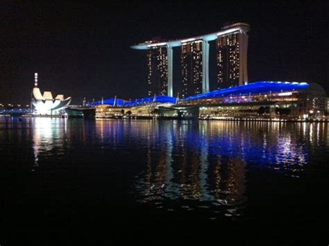 Night View of Marina Bay Sands Singapore - Adrian Video Image