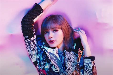 Blackpinks Lisas Lalisa Becomes Fastest Mv By Any Soloist To Hit 100 Million Views Soompi