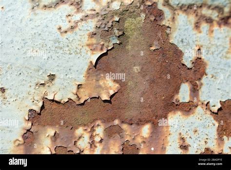 Metal Flaking Hi Res Stock Photography And Images Alamy