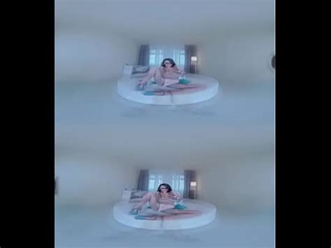 La folie des vibromasseurs les plaisirs de l insertion de la chatte d une milf brésilienne