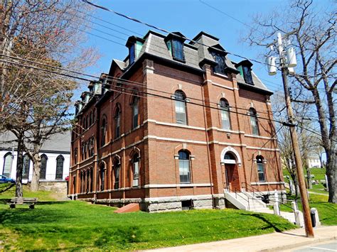 Former Lunenburg County Courthouse - Lunenburg, NS - Courthouses on Waymarking.com