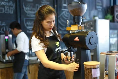 Bisnis Kopi Pangalengan Masuk Campos Coffee