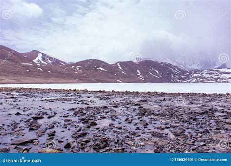 Beautiful Frozen Gurudongmar Lake In North Sikkim India Coverd By Snow