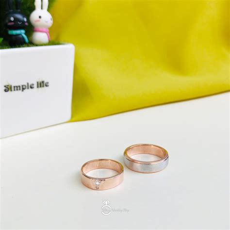 Pantaskah Cincin Kawin Emas Anda Dijual?