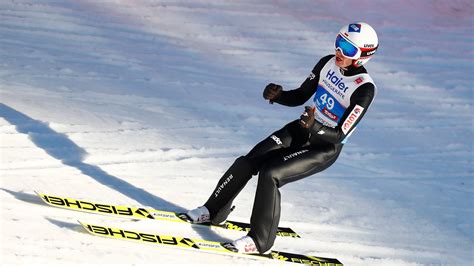 Skoki Narciarskie Polacy Powalcz O Medal Na Normalnej Skoczni Gdzie