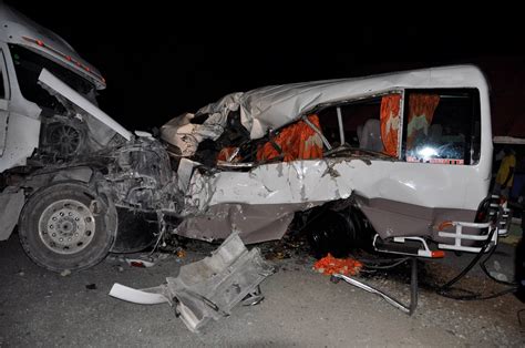 Nueve Muertos En Accidente De Tránsito Carretera Azua Barahona