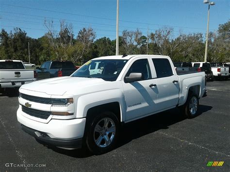 Summit White Chevrolet Silverado Custom Crew Cab