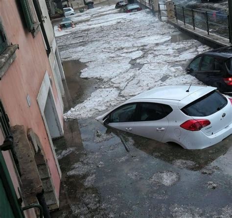 Maltempo Alluvione Lampo A Verona Citt Sommersa Da Acqua E Grandine