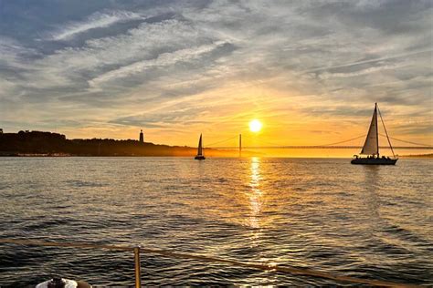 Lisbon Private Sunset Boat Tour 2025