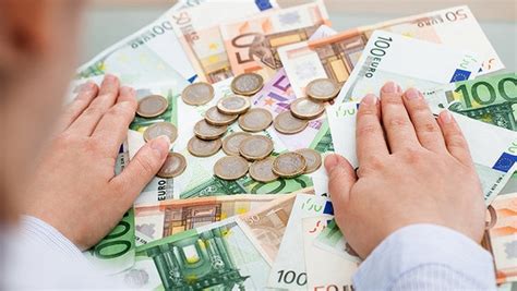 Bezahlen Im Urlaub Besser Mit Karte Oder Mit Bargeld NDR De