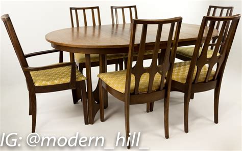 Broyhill Affinity Dining Room Set