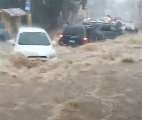 VIDEO Se Registran Fuertes Inundaciones En Diferentes Partes Del Gran