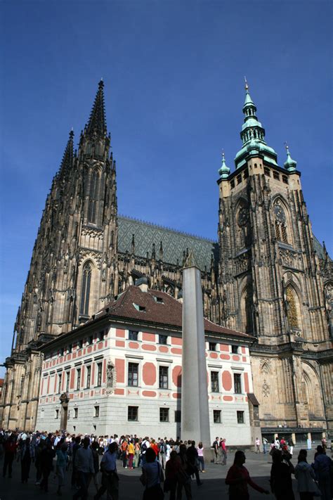 Prague Castle Largest Ancient Castle In The World Czech Republic