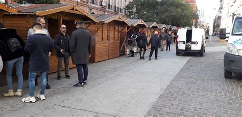 Cagliari Aperte Le Casette Di Natale Al Via I Mercatini Cagliari