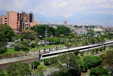 Metro De Medell N Ser Gratuito Por La Jornada Democr Tica