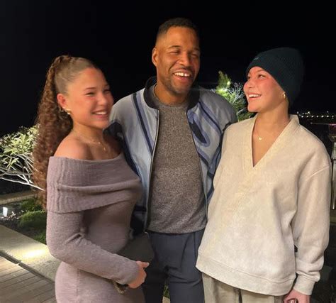 All About Michael Strahan's Twins, Isabella and Sophia Strahan - Yahoo ...