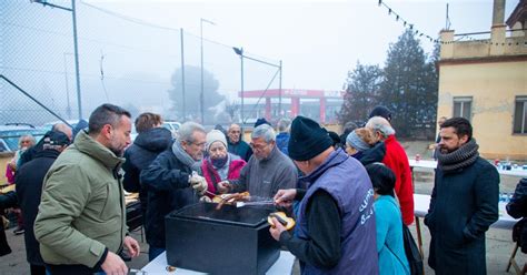 Esmorzar Popular I Bitlles A Lleida En Honor A Sant Antoni Abat