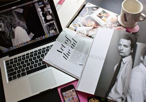 10 Main Steps To Become A Fashion Journalist And Start Your Business