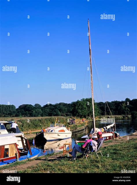 Sitting At The Waters Edge River Yare The Broads National Park