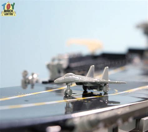 Aircraft Carrier MOC Brick Set – Toy Brick Lighting