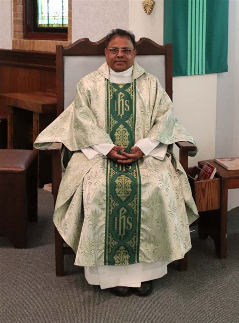 Catholic Priest Says Good Bye To Jeffersoncounty Parishes Returns Home To India