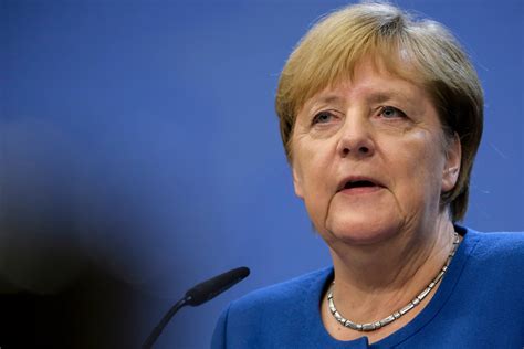 Angela Merkel Pandemie Leidt Tot Terugval In Oude Genderpatronen Pal