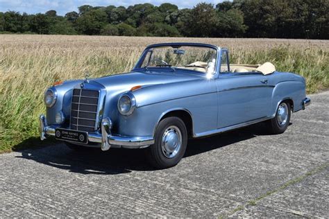 Mercedes Benz 220SE Ponton Cabriolet John Haynes Mercedes