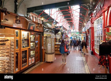 Georges Street Arcade Shopping Markt Dublin Fotos Und Bildmaterial In