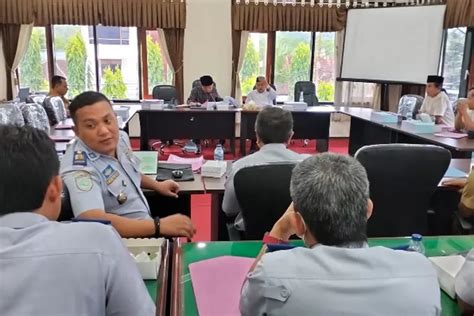 Punya Catatan Hitam Komisi Iii Pdprd Trenggalek Panggil Dinas Pupr Dan