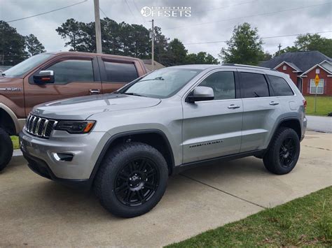 2020 Jeep Grand Cherokee With 20x9 18 Ultra Machine And 27565r20