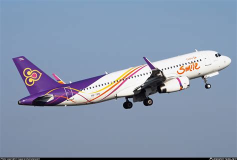 HS TXN Thai Smile Airbus A320 232 WL Photo By Suparat Chairatprasert