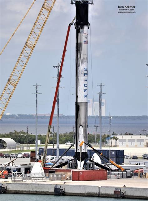 Photos SpaceX Recovered Falcon 9 1st Stage Craned Off Droneship After