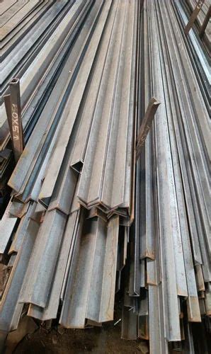 Thickness 10mm L Shaped Mild Steel Angle For Construction Size