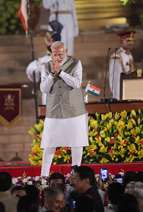 Pictures From Narendra Modis Swearing In Ceremony At Rashtrapati