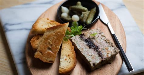 Lancez Vous Dans La Charcuterie Française Avec Cette Recette De Pâté De