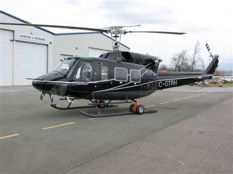 Bell 212 Helicopter – Upper Valley Aviation