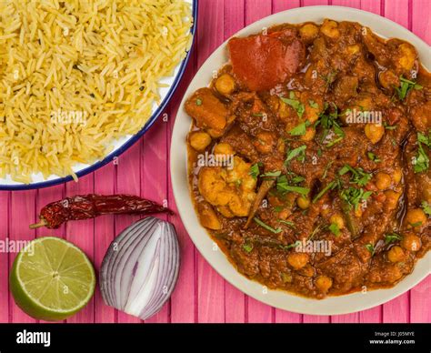 Indian Takeaway Meal Hi Res Stock Photography And Images Alamy