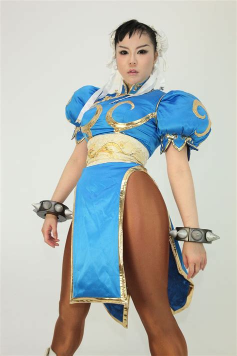 Chun Li Cosplay Photograph By Elin On Deviantart Chun Li Cosplay Hot