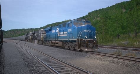 Norfolk Southern ES44AC Heritage Unit 8098 In Conrail Livery Train