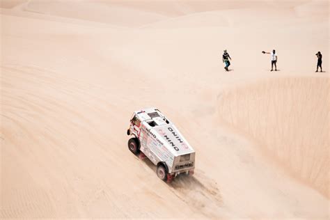 Race Report 2018 | Dakar Rally | HINO MOTORS