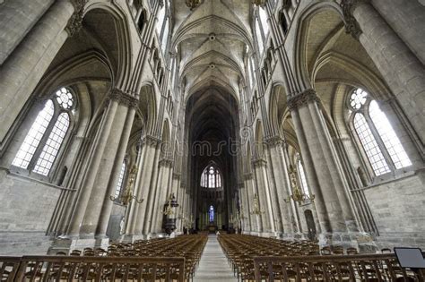 Cathedral Of Reims - Interior Stock Image - Image: 27535481