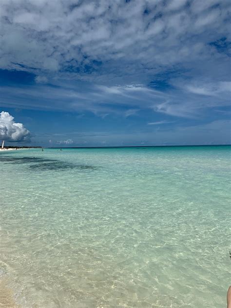 Cayo Coco, Cuba [OC] [3024 x 4032] : r/EarthPorn