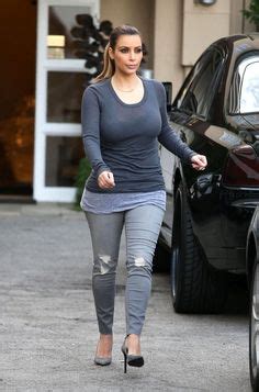 December 16 2013 Kim Kardashian Leaving Epione Laser Center In