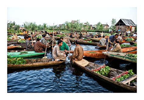 Kashmirs Floating Market On Dal Lake Athol Moult