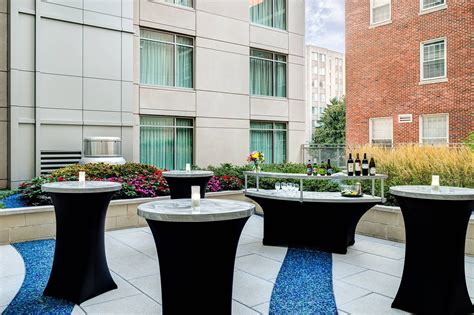 Courtyard By Marriott Washington Dc Foggy Bottom Updated 2023 Prices Reviews And Photos