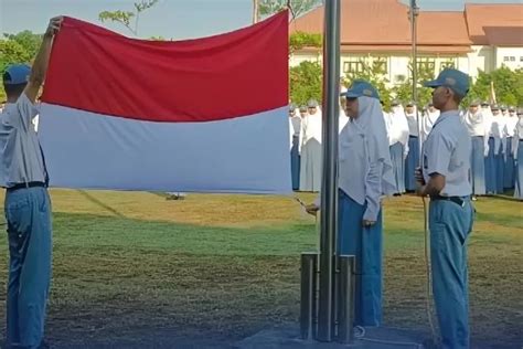 Kokoh Di Puncak Prestasi Salah Satu Sma Terbaik Di Provinsi Jawa